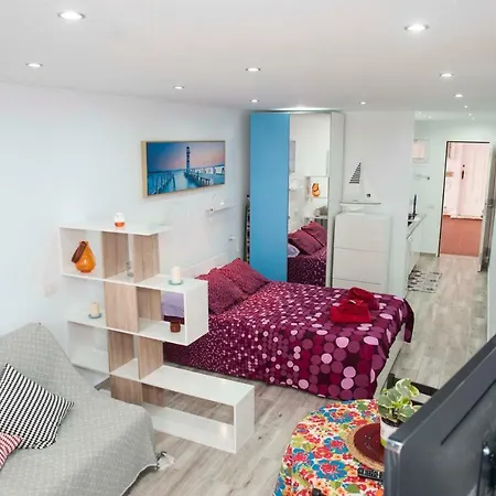 Apartment Deluxe *